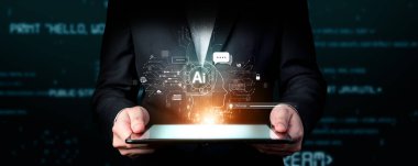 Yapay zeka sanal asistanı Chatbot ile yapay zeka konsepti ile insan etkileşimi, yapay zeka mühendisliği, LLM yapay zeka derin öğrenimi iş desteği için üretken yapay zeka kullanımı. FaaS