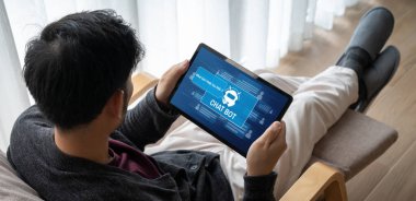 Müşteri sorularına otomatik olarak cevap veren mod çevrimiçi iş için Chatbot yazılım uygulaması