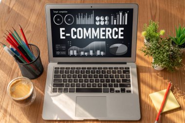 E-ticaret veri yazılımı çevrimiçi perakende şirketine satış analizi için mod gösterge tablosu sağlar