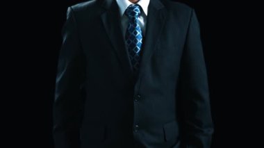 İş adamı müşteri memnuniyet değerlendirmesi verilerini analiz eder ve hizmet kalitesini artırmaya çalışır. Müşteri memnuniyeti ve sadakatini arttırmak için koz değerlendirmeleri. Kullanıcı Kimliği