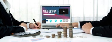 Web sitesi tasarım yazılımı çevrimiçi perakende ticaret ve e-ticaret için canlı şablon sağlıyor