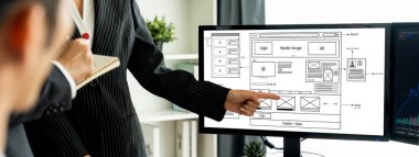 Web sitesi tasarım yazılımı çevrimiçi perakende ticaret ve e-ticaret için canlı şablon sağlıyor