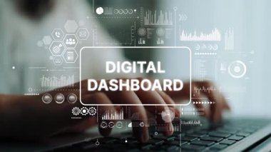Modern İşyeri Ortamı 'nda Eller Klavyeye Dijital Kontrol Paneli Ekranı ve Veri Görselleştirmeleri ile Yazıyor. Asemptotik akıllı veri analitiği.