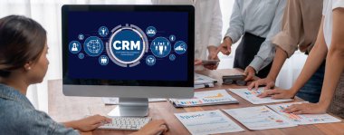 CRM işletme ve işletme için canlı bilgisayarda müşteri ilişkileri yönetim sistemi