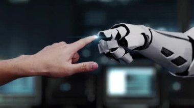 Bir insan eli ve robotik bir el parlayan bir buluta doğru uzanarak, dijital ortamda veri transferini vurgulayan teknoloji ve insanlığın etkileşimini gösteriyor. Auvana