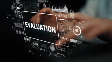 Modern Çalışma Alanındaki Elleri Dijital Değerlendirme Kontrol Paneli ve Grafikleriyle İş Veri Analizi. Asemptotik akıllı veri analitiği.