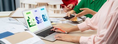 ESG 'nin canlı işletmeler için sosyal yönetim politikası ESG' nin yüksek puanını elde etmek için bir standart belirlemek