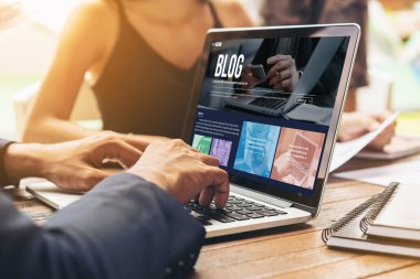 blogging concept, web blog Social Media Information network snugly. social media online content, freelance worker, working online, content creator, blogger, website, reading blog online on computer