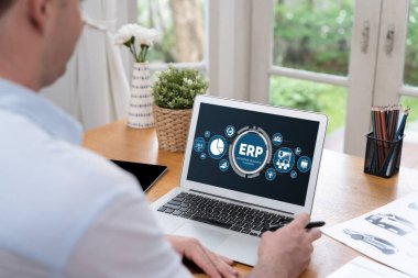 Pazarlama stratejisini planlamak için ERP girişimi kaynak planlama yazılımı