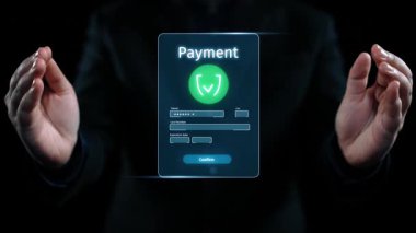 İş adamı, güvenli ve etkili yöntemlerin sergilendiği çevrimiçi bir ödeme işlemi başlattı. Güvenli çevrimiçi ödeme işlemleri için en iyi uygulamaları öğren. Kullanıcı Kimliği