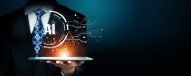 Yapay zeka mühendisliği, büyük veri ve yapay zeka makinesi kavramında yapay zeka beyin işlemcisiyle iş desteği için üretken yapay zeka kullanmayı öğrenen insan etkileşimi. Faas