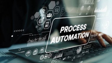 Dizüstü bilgisayar ekranında Dijital Arayüz ve Veri Görselleştirmesi ile Gelecekçi Süreç Otomasyonu. Asemptotik akıllı veri analitiği.