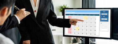 Kişisel organizatör ve çevrimiçi iş dünyası için hızlı zamanlama planlaması için bilgisayar yazılım uygulaması takvimiName