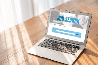 Çalışanların işe alım İnternet ağındaki iş fırsatlarını araması için mod web sitesinde online iş araması