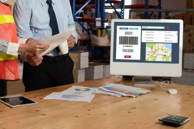Ürün nakliyesi ve teslimatı için e-ticaret ve mod çevrimiçi iş izleme sistemi