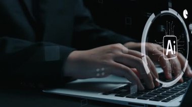Yapay zeka mühendisliği, büyük veri ve yapay zeka makinesi kavramında yapay zeka beyin işlemcisiyle iş desteği için üretken yapay zeka kullanmayı öğrenen insan etkileşimi. Kullanıcı Kimliği