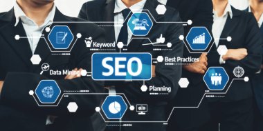 Panoramik afiş ekibi birlikte ayakta duruyor başarılı iş ortaklığı ve iş bulma için profesyonel sinerji, İK işe alım konseptini sembolize ediyor. Kurnaz Dostluk