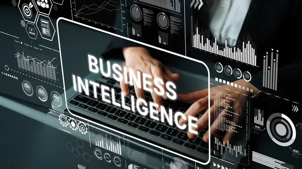 İş analizi ve veri görselleştirme konsepti, arka planda grafikler ve ölçümler olan bir dizüstü bilgisayarı ele alıyor. Asemptotik akıllı veri analitiği.