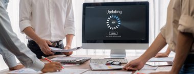 Aygıt yazılım güncellemesinin canlı sürümü için bilgisayarda güncelleme