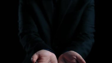 Yapay zeka mühendisliği, büyük veri ve yapay zeka makinesi kavramında yapay zeka beyin işlemcisiyle iş desteği için üretken yapay zeka kullanmayı öğrenen insan etkileşimi. Kullanıcı Kimliği