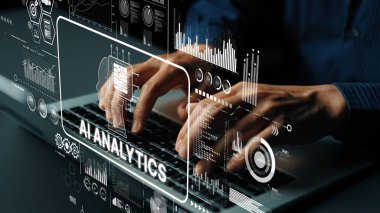 Eller Laptop 'ta Yapay Zeka Analizi ve Modern Ofis Ayarlarındaki Ekranda Veri Görselleştirmesi ile Yazıyor. Asemptotik akıllı veri analitiği.