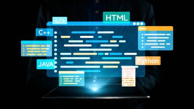 Bir iş adamı, HTML de dahil olmak üzere çeşitli programlama dillerini gösteren ve modern web geliştirme kavramlarını vurgulayan parlak bir tablet sunar. Dörtgen