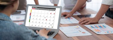 Kişisel organizatör ve çevrimiçi iş dünyası için hızlı zamanlama planlaması için bilgisayar yazılım uygulaması takvimiName