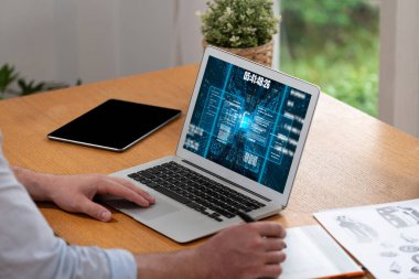 Yeni uygulama geliştirme için HTML, ve C Brisk gibi çeşitli programlama dillerinin kodlama ekranı ile yazılım geliştirme veya programlama çalışmaları