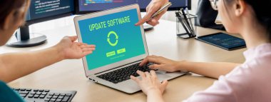 Aygıt yazılım güncellemesinin canlı sürümü için bilgisayarda güncelleme