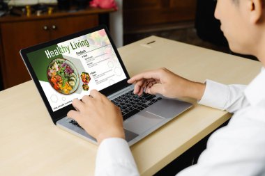 Sağlıklı yaşam sitesi sağlıklı beslenme ve sağlıklı yemek pişirme tarifi için bilgi sunar.