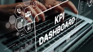 Laptop Klavyesinde Veri Görselleştirme ve Kullanıcı Etkileşimi ile Modern Dijital KPI Kontrol Paneli Arayüzü. Asemptotik akıllı veri analitiği.