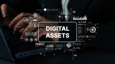 Modern İş Ortamı 'nda Dijital Varlıklar Konsepti ve Veri Görselleştirmesi ile Eller Klavyede. Asemptotik akıllı veri analitiği.