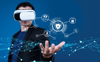 İş adamı siber güvenliğin özünü keşfeder. Siber koruma yöntemlerini, siber tehditleri derinlemesine araştır ve siber güvenlik duruşunu destekle. Siber Güvenlik Çağı FaaS 'ında yol almak için gerekli.