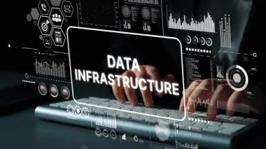 Modern Dijital Çevrede İş Profesyonelleri Veri Altyapısına Bağlanıyor. Asemptotik akıllı veri analitiği.