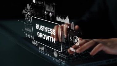 Bilgisayar ekranında Teknoloji ve Veri Analizleriyle İş Büyütme Stratejisi Görselleştirme. Asemptotik akıllı veri analitiği.