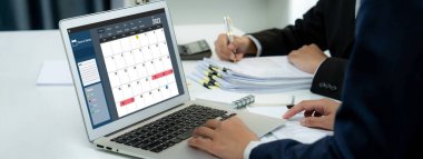 Kişisel organizatör ve çevrimiçi iş dünyası için hızlı zamanlama planlaması için bilgisayar yazılım uygulaması takvimiName