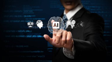 Yapay zeka mühendisliği, büyük veri ve yapay zeka makinesi kavramında yapay zeka beyin işlemcisiyle iş desteği için üretken yapay zeka kullanmayı öğrenen insan etkileşimi. Faas