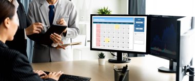Kişisel organizatör ve çevrimiçi iş dünyası için hızlı zamanlama planlaması için bilgisayar yazılım uygulaması takvimiName