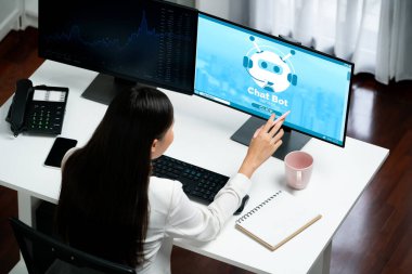 Chatbot yazılım uygulaması canlı çevrimiçi iş için otomatik olarak müşteri sorularına cevap verir