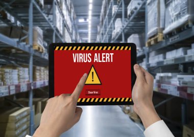 Bilgisayar ekranındaki virüs uyarısı mobil siber tehdit, hacker, bilgisayar virüsü ve kötü amaçlı yazılım tespit edildi