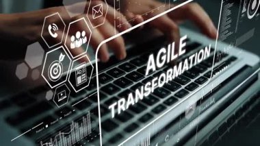 Modern Business Concepts, Çevik Dönüşüm ve Dijital Arayüzler Odaklı bir dizüstü bilgisayarda sergilendi. Asemptotik akıllı veri analitiği.