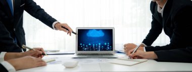 Hızlı uzak çalışma ve kişisel veri depolama için bulut hesaplama yazılımı