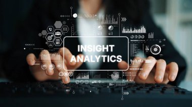 Modern Veri Görselleştirmeleri ve Klavye Etkileşimi ile İş Uzmanlığı Analizi. Asemptotik akıllı veri analitiği.