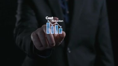 Etkili sunumlar için dinamik veri görselleri ve finansal büyüme ikonlarının yer aldığı, iş dünyasındaki maliyet düşüşüne çağdaş bir yaklaşım gösteren bu büyüleyici görüntüyü keşfedin. Dörtgen