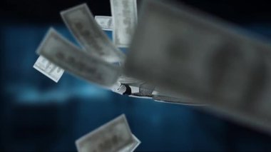 Fütürist bir robot elin para salınımının dinamik bir görüntüsü teknoloji ve finans kavşağını vurguluyor, yenilik ve ekonomik büyümeyi sembolize ediyor. MZL