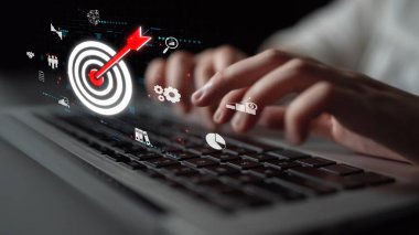 Hedef kitle analizi, müşteri segmentasyonu, kişiselleştirilmiş pazarlama, hedef kitle stratejileri ve akıllı müşteri profilleme yoluyla pazarlama verimliliği gelişimi. Muxer