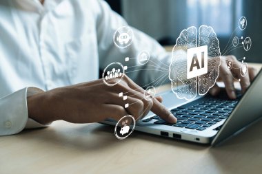 Yapay zeka mühendisliği, büyük veri ve yapay zeka makinesi kavramında yapay zeka beyin işlemcisiyle iş desteği için üretken yapay zeka kullanmayı öğrenen insan etkileşimi. Faas