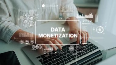 Ofis Ayarlarında Dijital Veri Monetizasyonu Grafikleri ve Grafikleri ile Dizüstü Bilgisayarda Yazan Eller. Asemptotik akıllı veri analitiği.