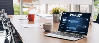 Yapay zeka teknolojisini çalıştırmak için komut mühendisi ve kullanıcı kolaylığı için üretici yapay zeka yardımcı araçları insanların yapay zeka işlevlerini teşvik ederek yapay zekayı çalıştırmalarına yardımcı olur