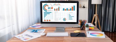 İş veri paneli, pazarlama stratejisi planlaması için iş zekası analizi sunar. Müşteri taleplerini analiz etmek ve iş dünyasının geleceğini önceden görmek için büyük veriler sunulur.